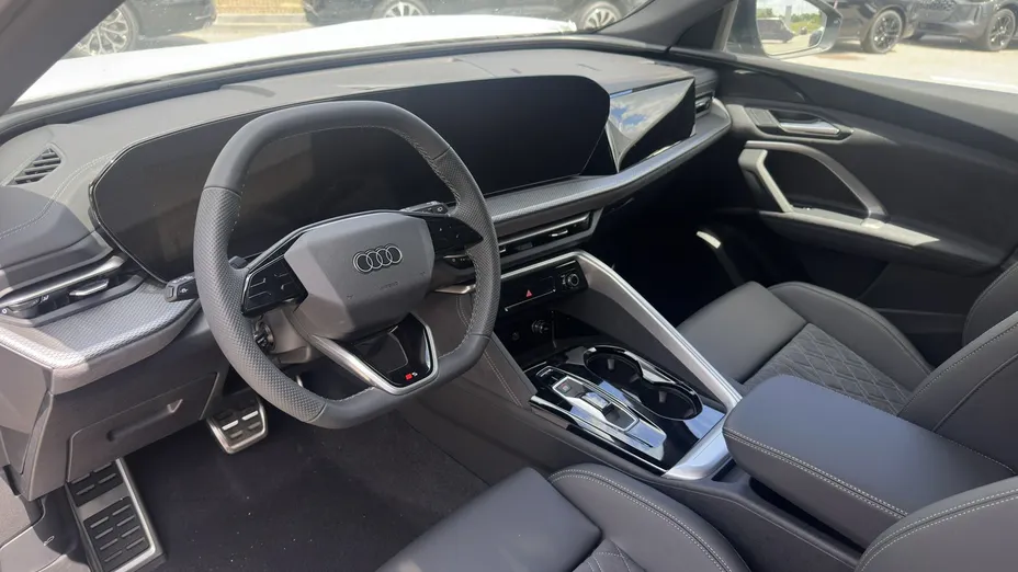 AUDI Q5 -