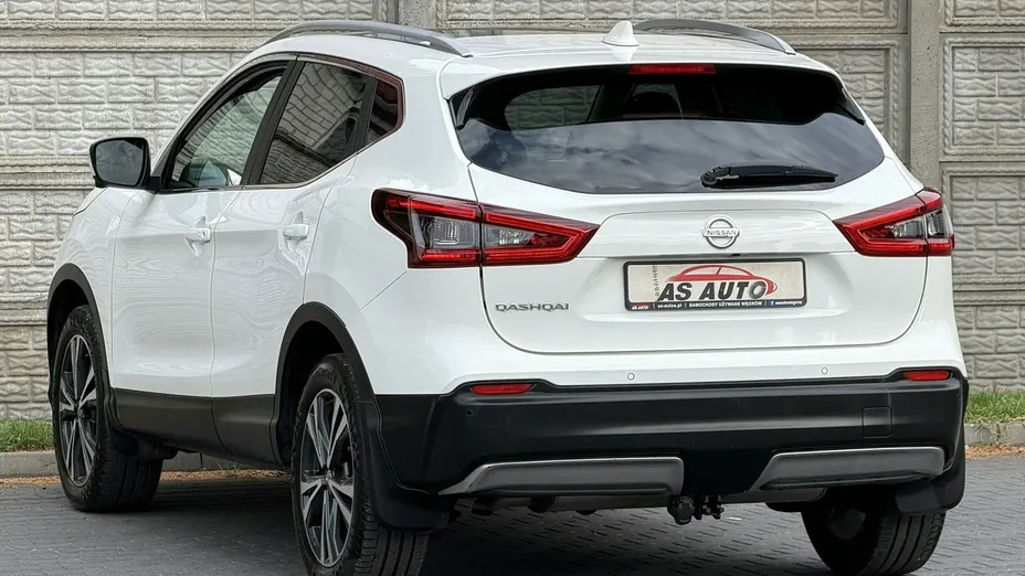 NISSAN Qashqai -