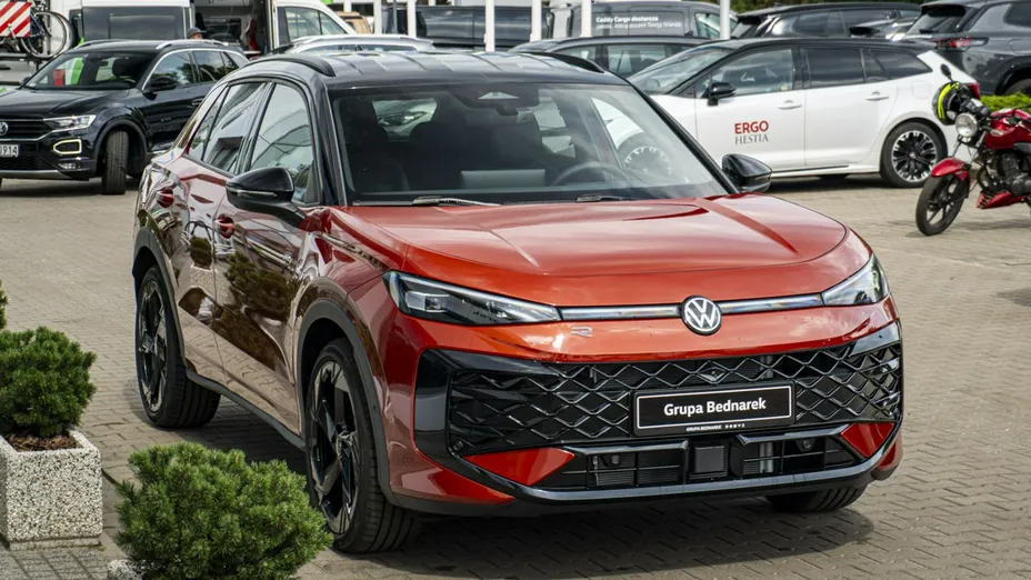 VOLKSWAGEN T-ROC -