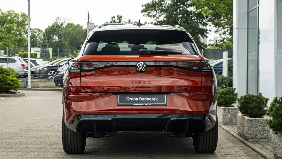 VOLKSWAGEN T-ROC -