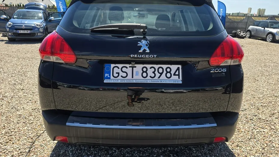 PEUGEOT 2008 -