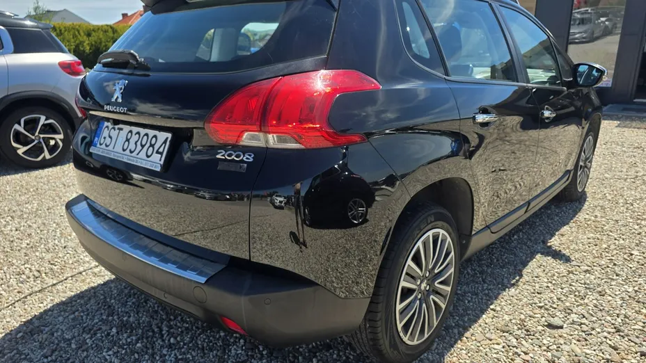 PEUGEOT 2008 -