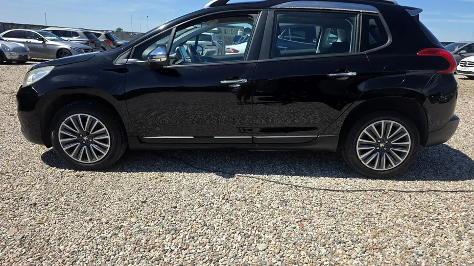PEUGEOT 2008 -