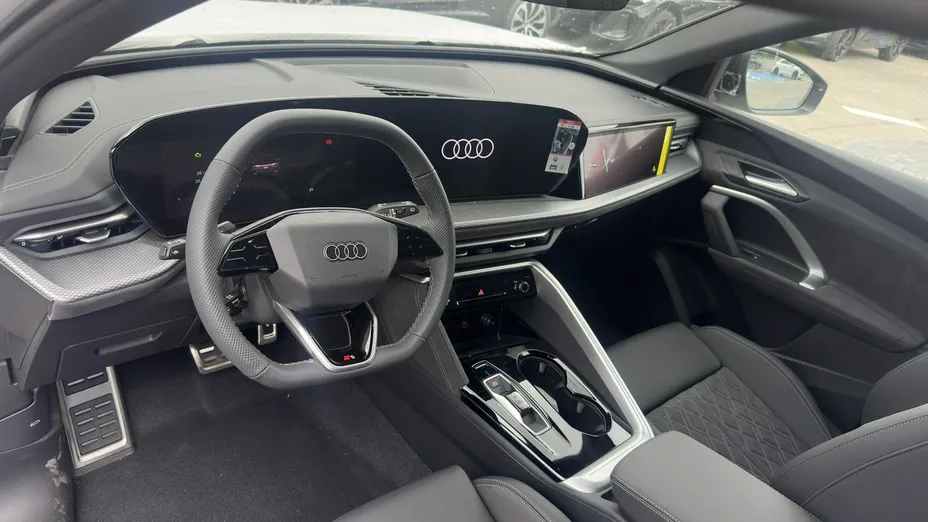 AUDI Q5 -