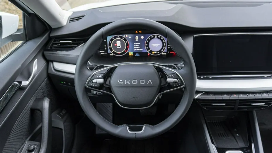 SKODA Octavia -