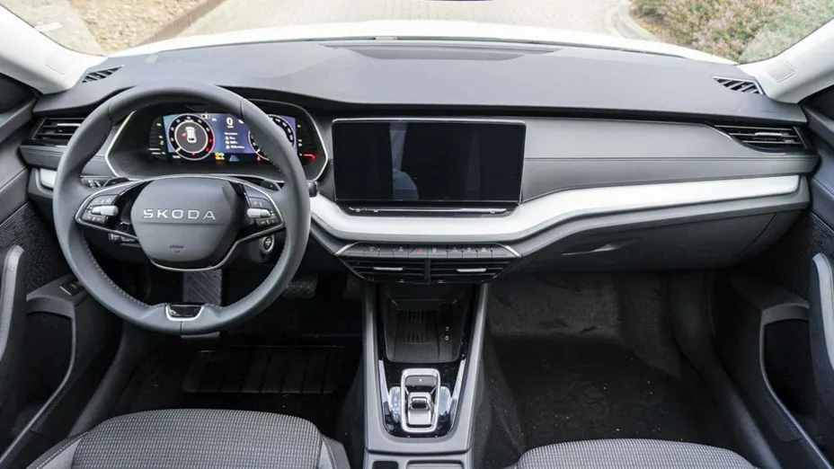 SKODA Octavia -