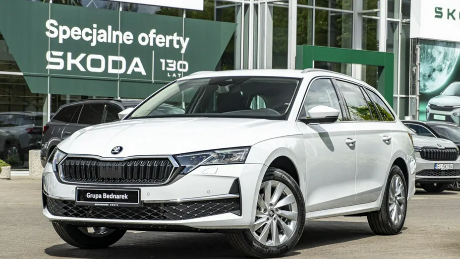 SKODA Octavia -