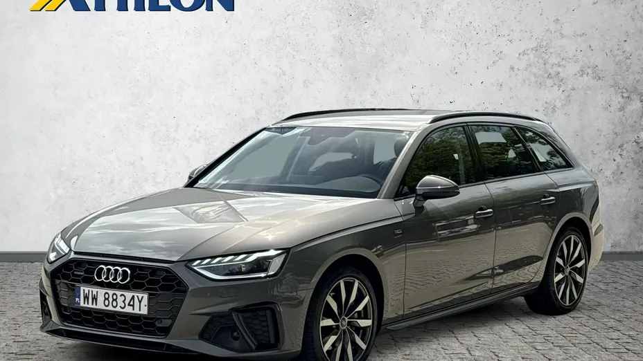 AUDI A4 -