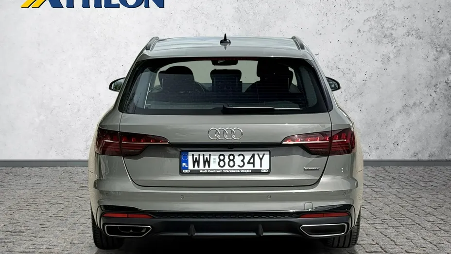 AUDI A4 -