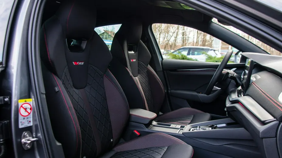 SKODA Octavia -