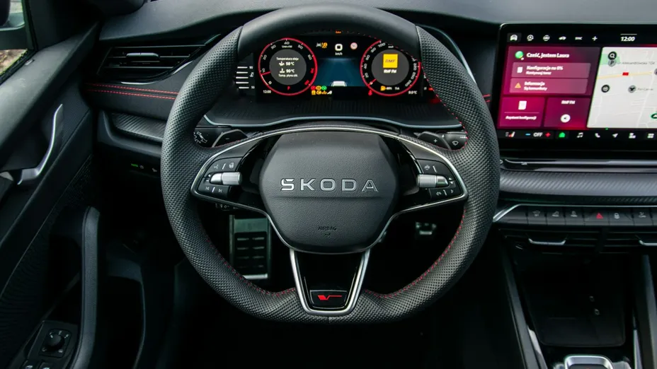 SKODA Octavia -