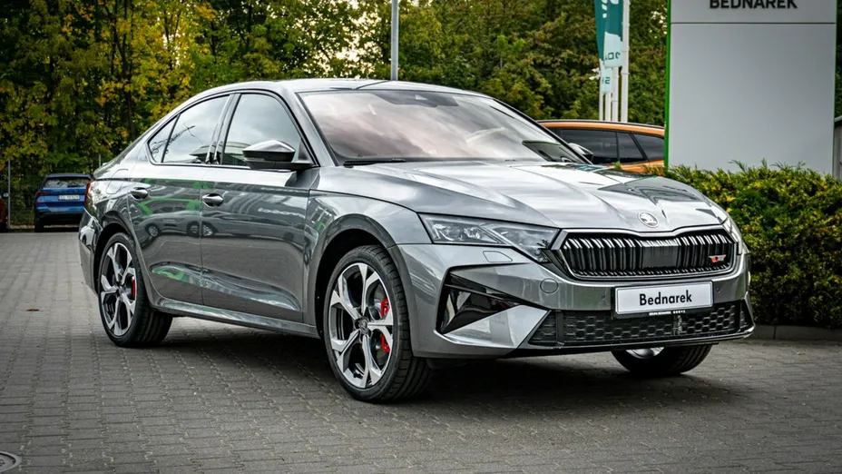 SKODA Octavia -