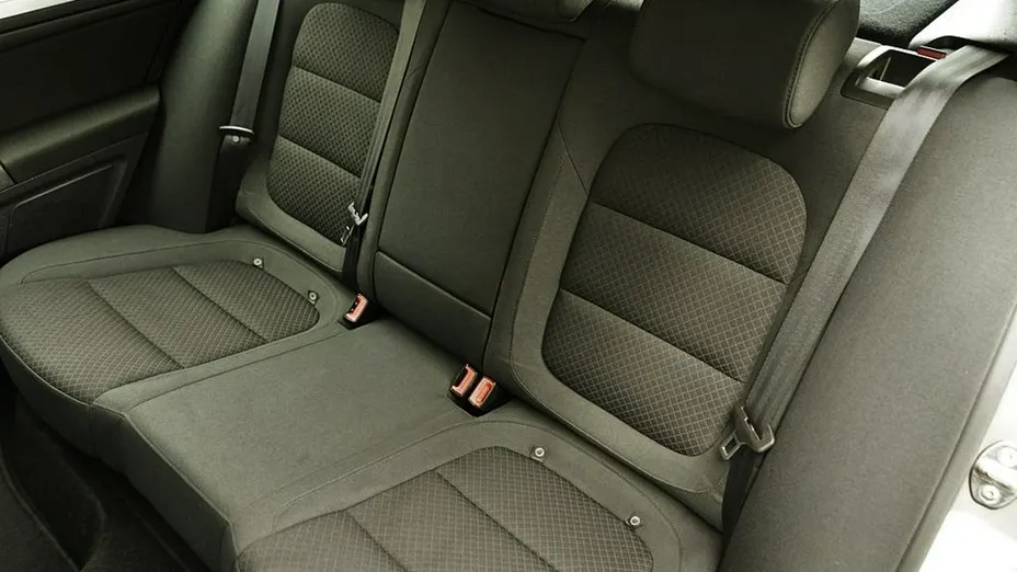 SKODA Superb -