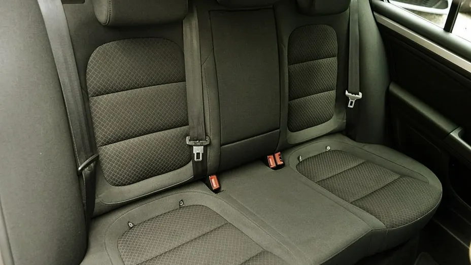 SKODA Superb -