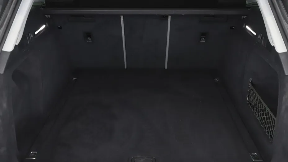 AUDI A4 -