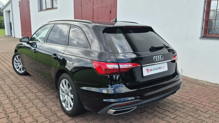 AUDI A4 Avant -