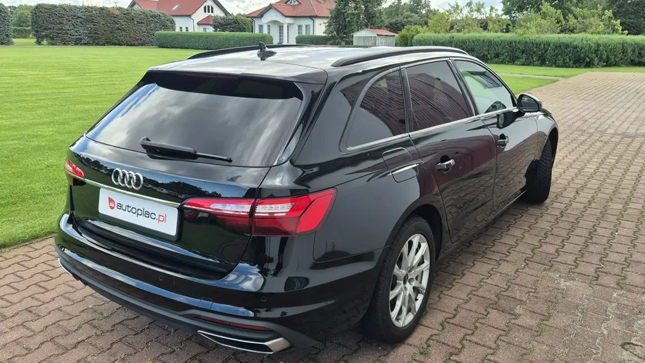 AUDI A4 Avant -