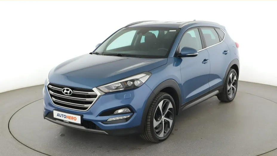 HYUNDAI Tucson -