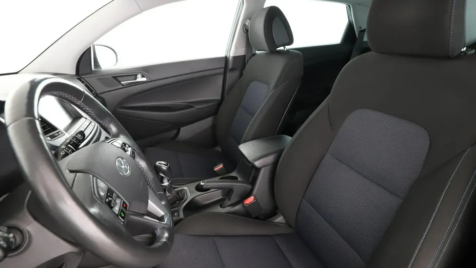 HYUNDAI Tucson -