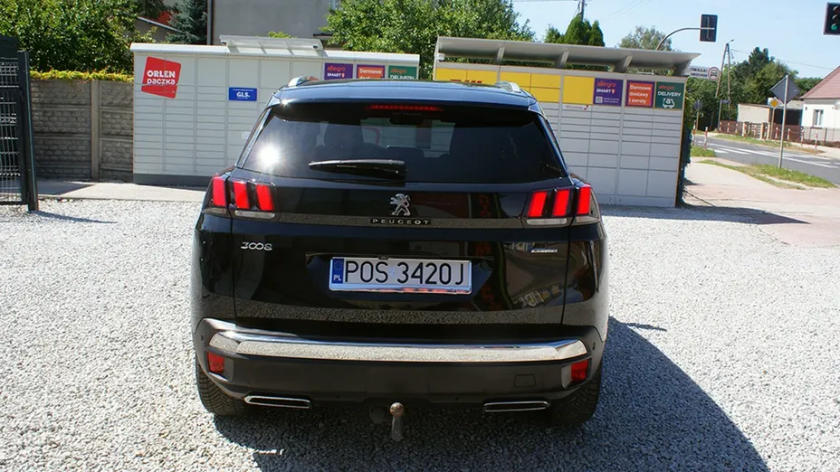 PEUGEOT 3008 -