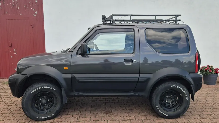 SUZUKI Jimny -