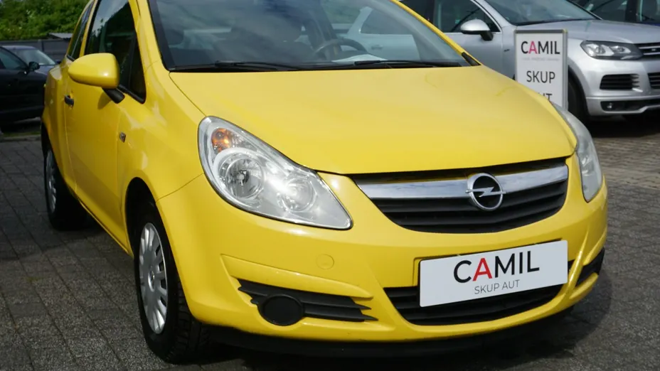 OPEL Corsa -