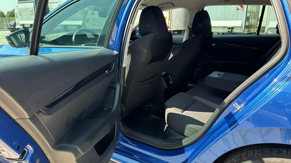 SKODA Octavia -