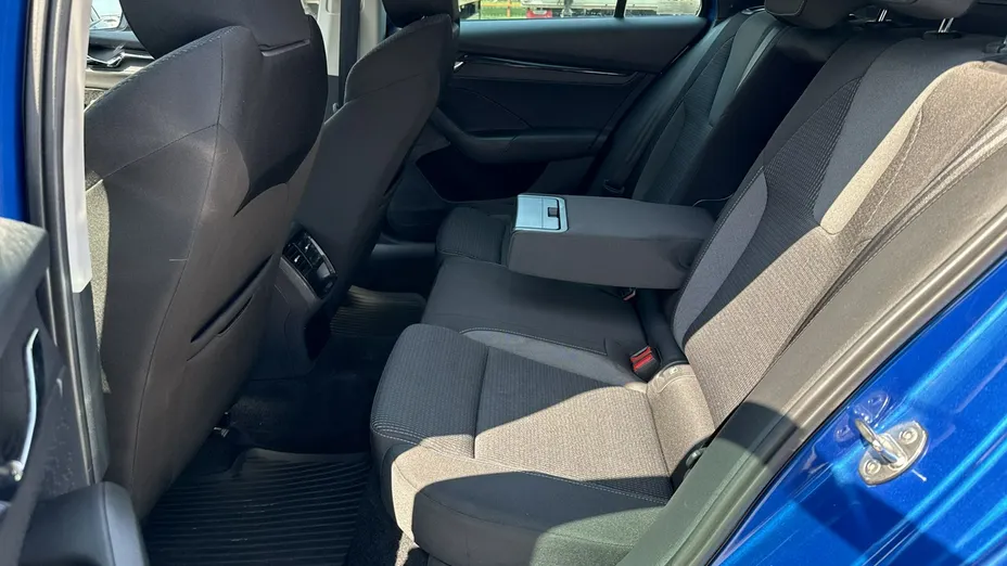 SKODA Octavia -