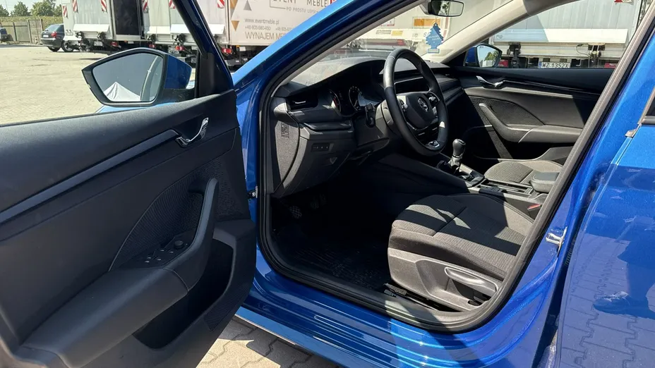 SKODA Octavia -