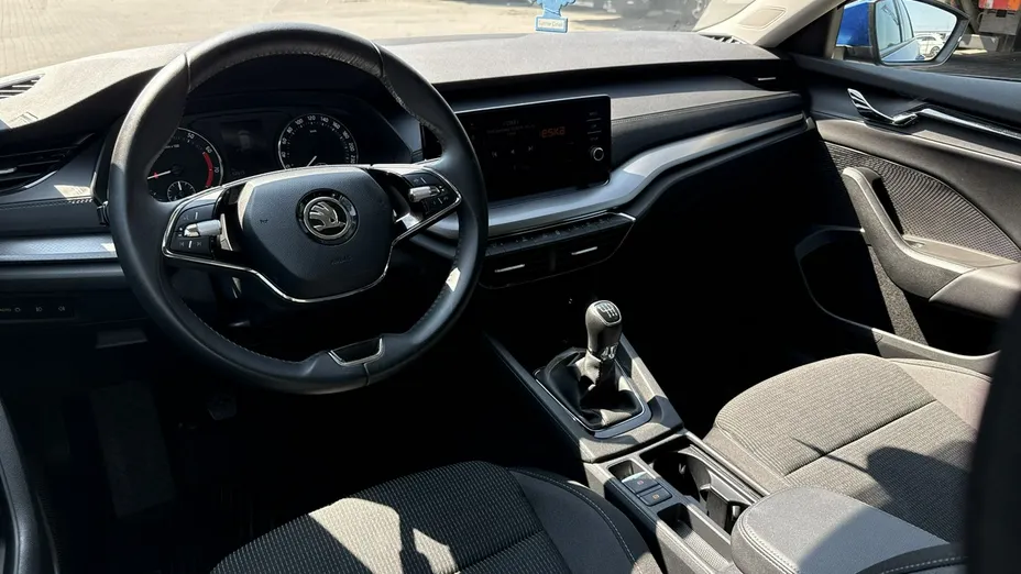 SKODA Octavia -