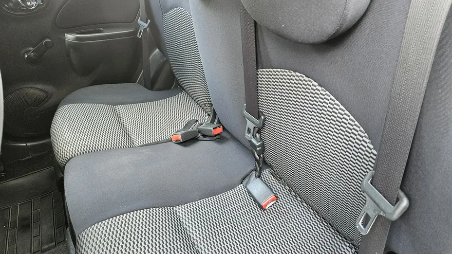 NISSAN Micra -