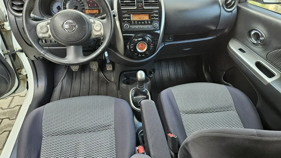 NISSAN Micra -