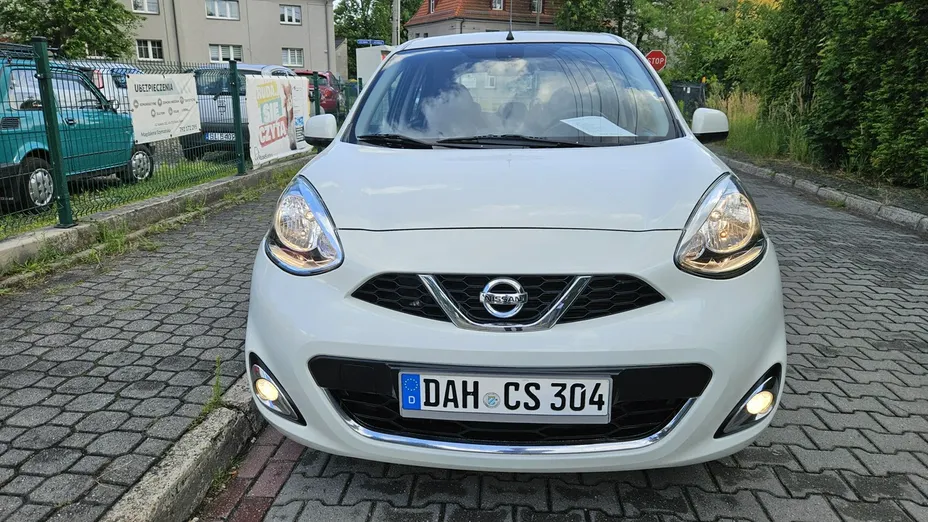 NISSAN Micra -