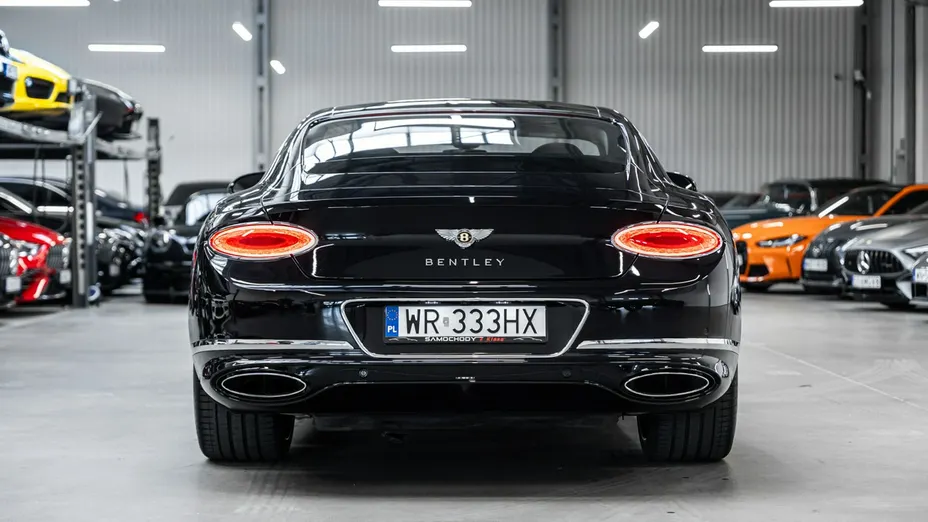 BENTLEY Continental -