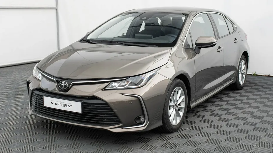 TOYOTA Corolla -