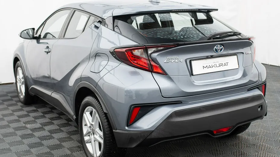 TOYOTA C-HR -