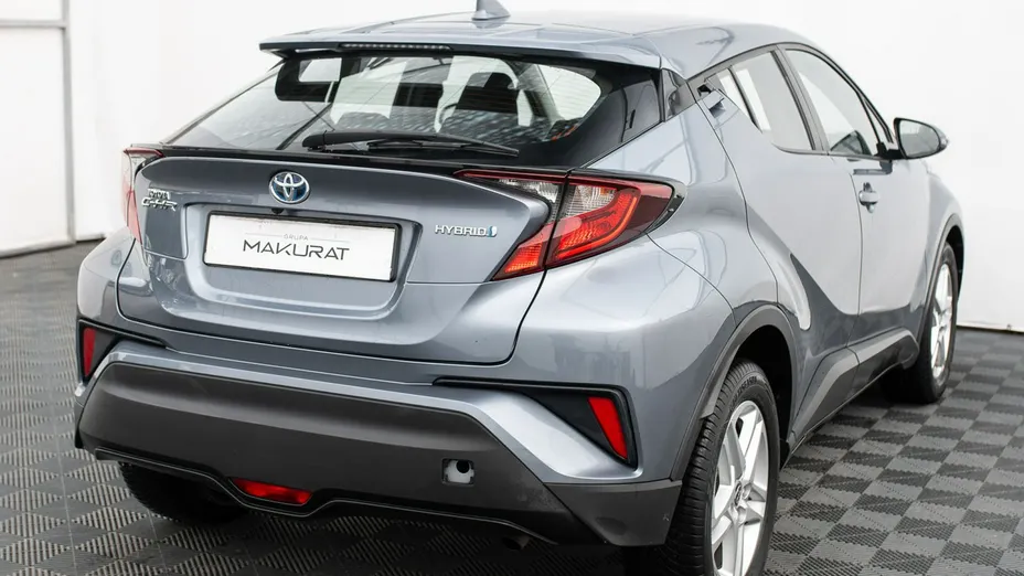 TOYOTA C-HR -