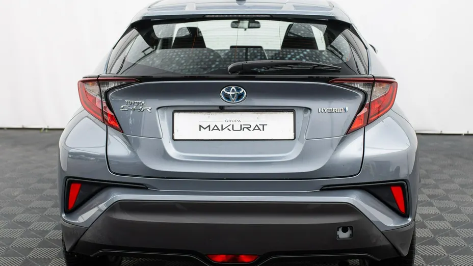 TOYOTA C-HR -