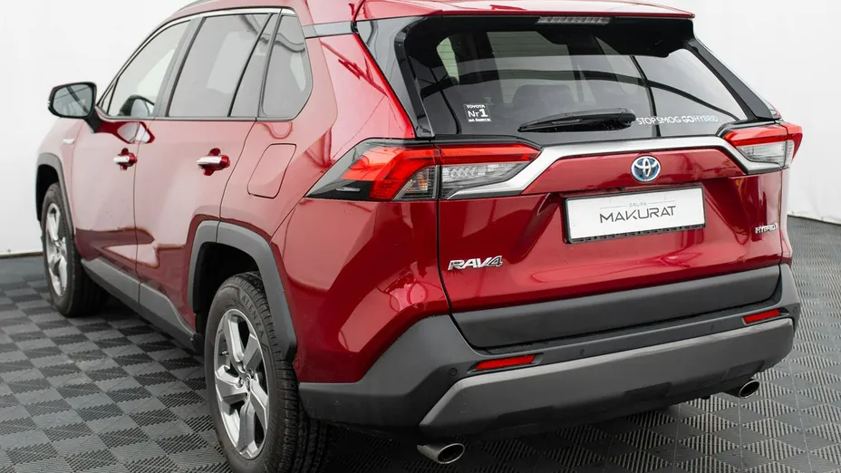 TOYOTA RAV4 -
