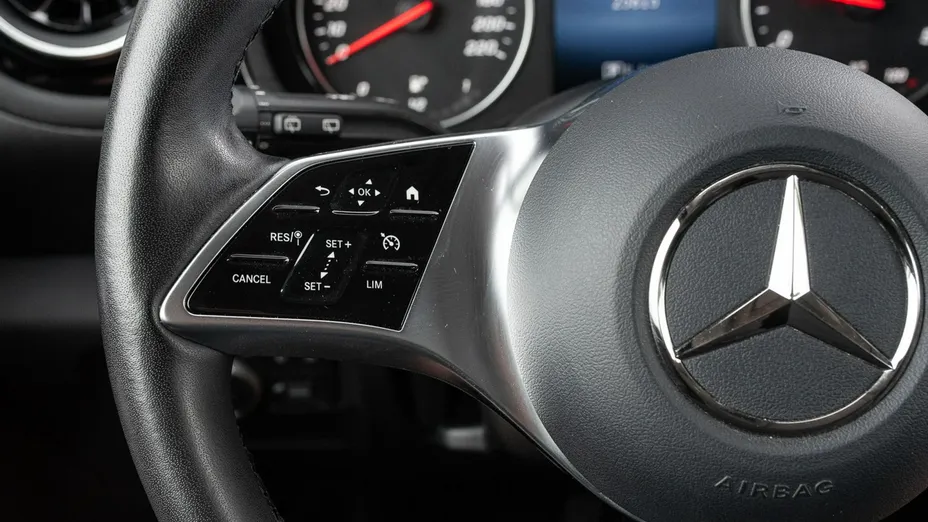 MERCEDES-BENZ T klasa -