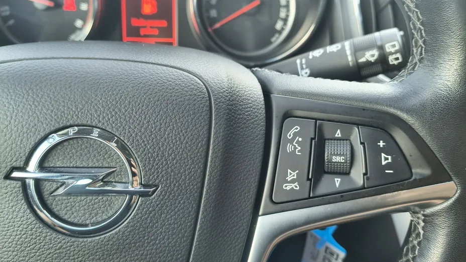 OPEL Zafira -