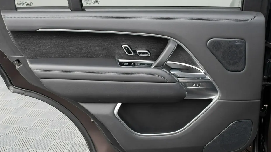 LAND ROVER Range Rover -