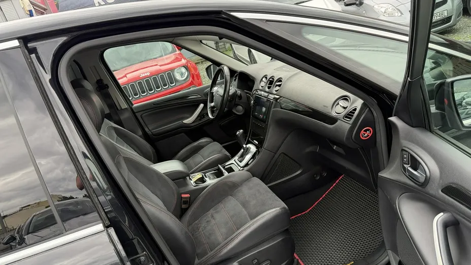 FORD S-MAX -