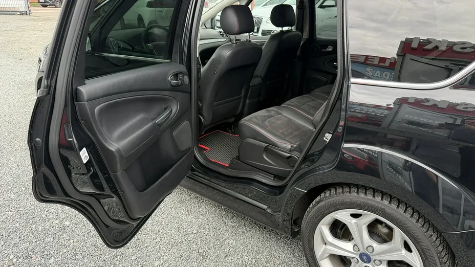 FORD S-MAX -