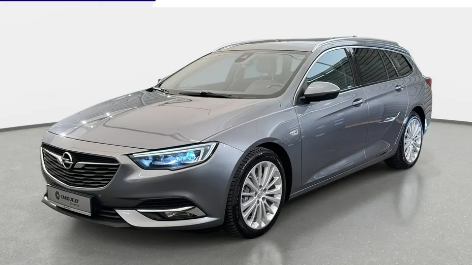 OPEL Insignia -