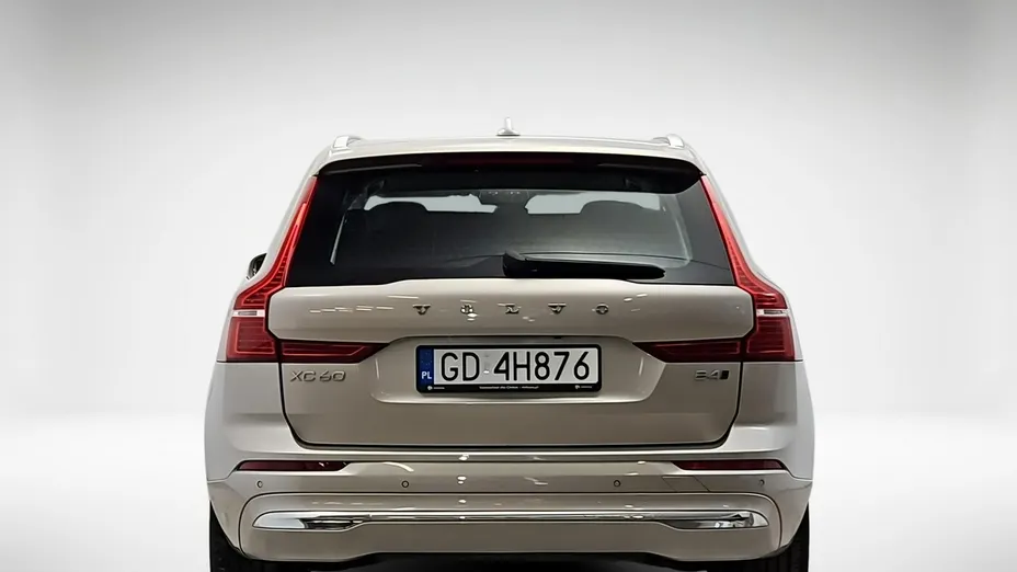 VOLVO XC60 -