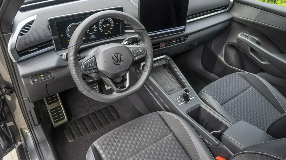 VOLKSWAGEN T-ROC -