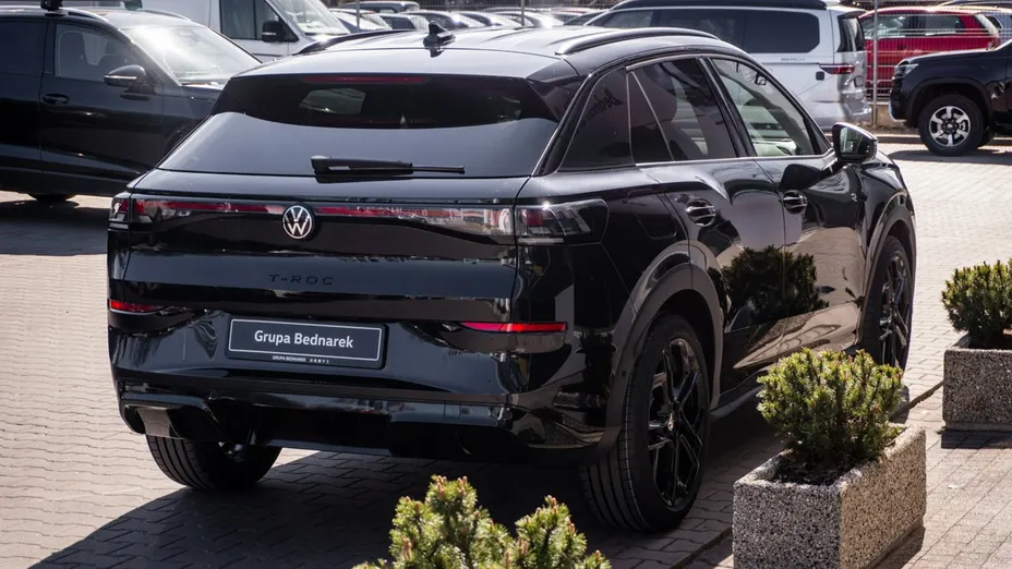VOLKSWAGEN T-ROC -