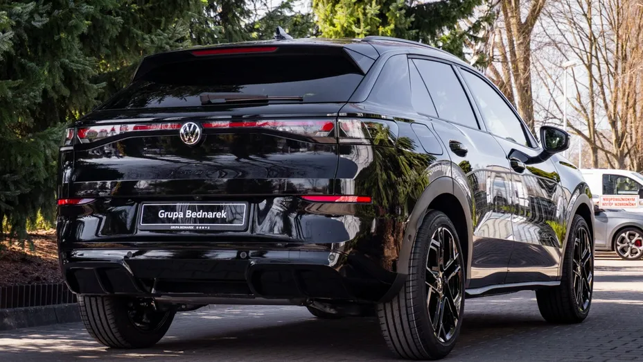 VOLKSWAGEN T-ROC -