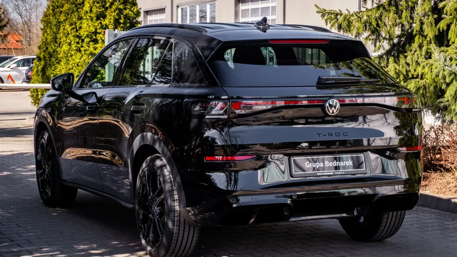VOLKSWAGEN T-ROC -